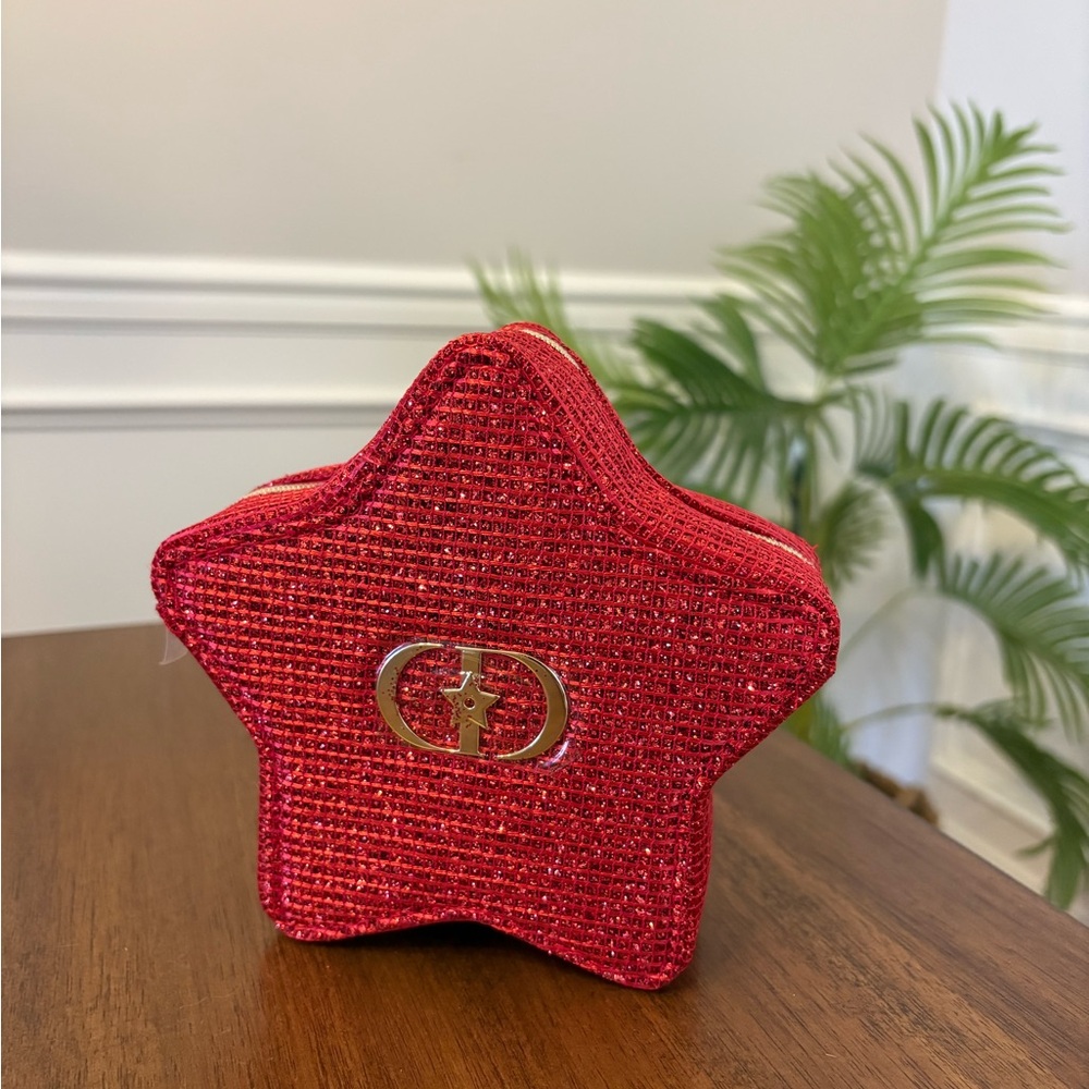 New Dior Red Star-Shaped Glitter pouch